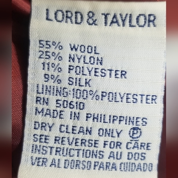 Lord and Taylor Blazer Suit Jacket. Dual Front Pockets. Size 6. - Picture 5 of 5